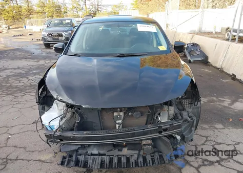 2018 Nissan Sentra Sr z USA, uszkodzony, nr VIN 3N1AB7AP4JY343763